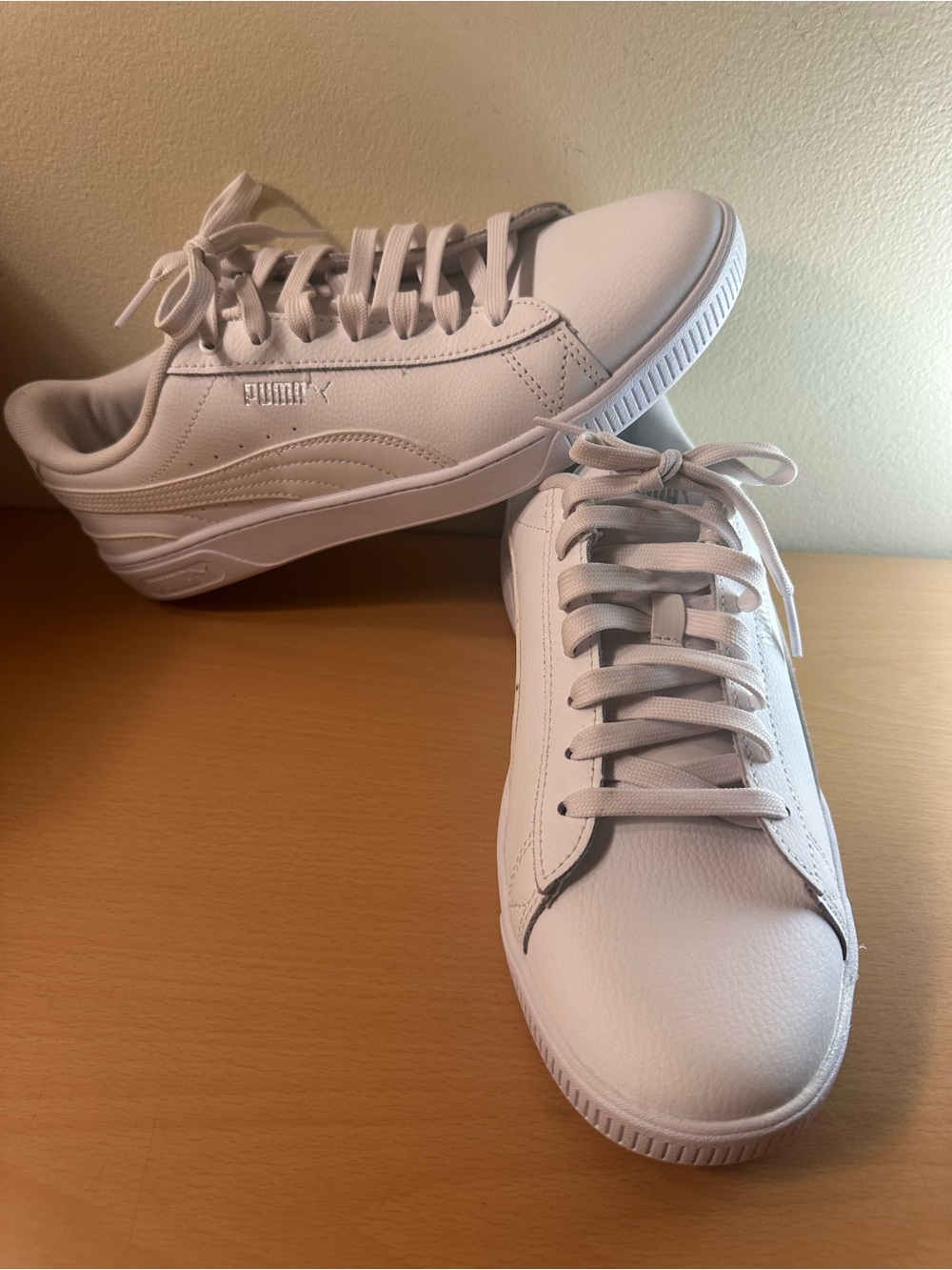 Puma Vikky V3 Leather 383115-02 Sneakers Women’s White US Shoes Size 10